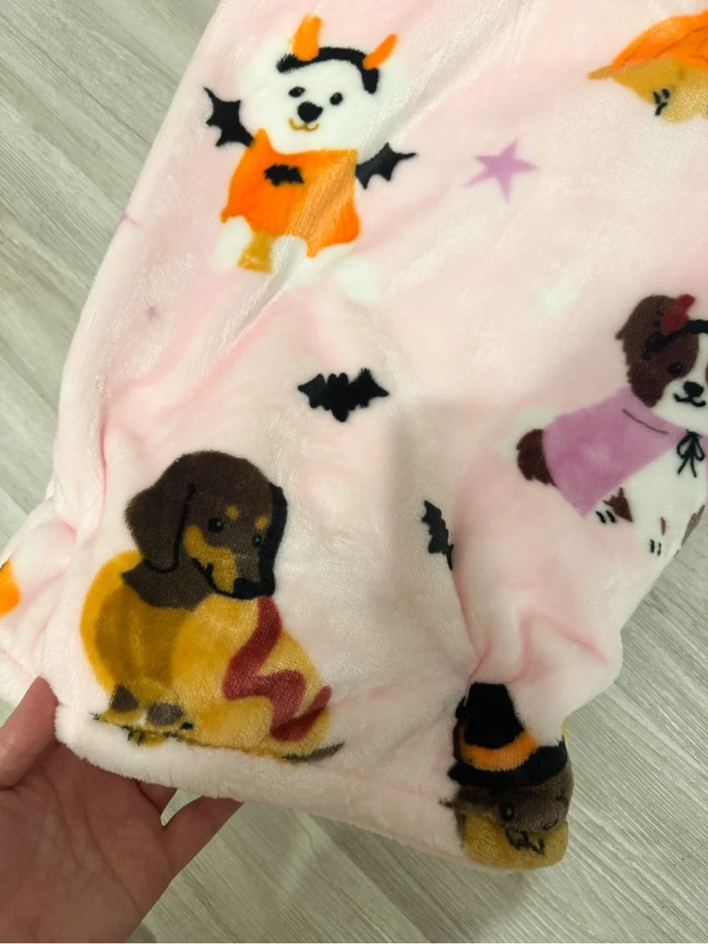 Jack o' Lantern Lane m Pink Halloween Puppy Plush Pajama Throw Blanket